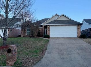 216 Crossgate St, Starkville, MS 39759