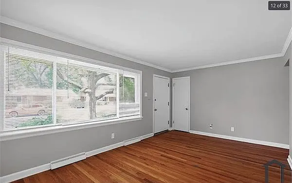 300 Rand Dr — Photo 2