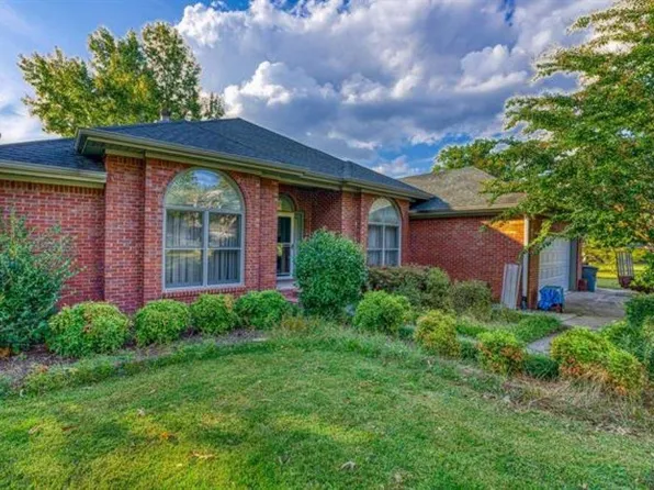 1064 County Road 578, Rogersville, AL 35652