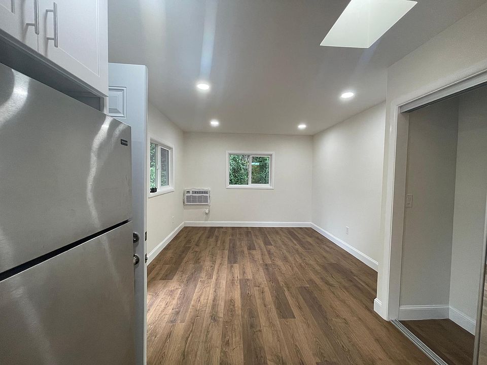 1st image of 8315 Iris St #A