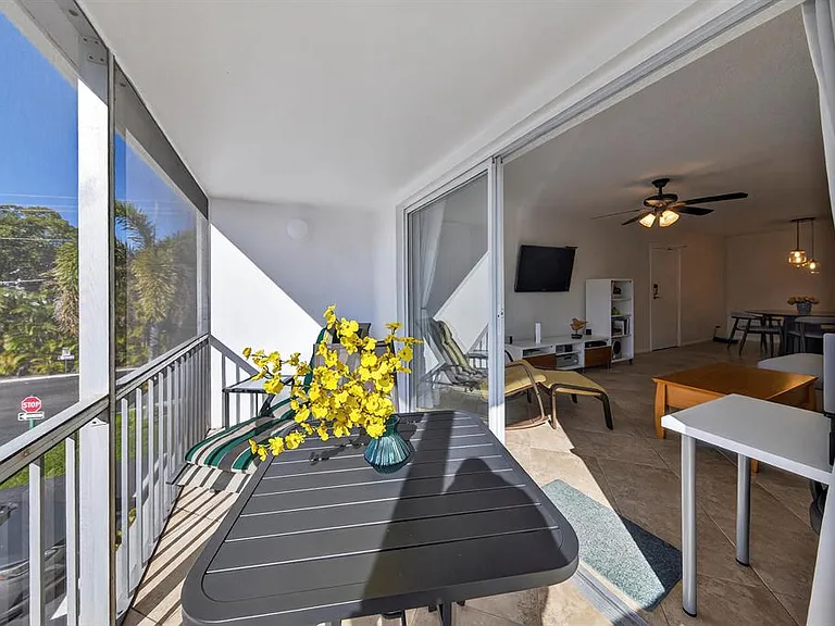 6457 Bay Club Dr #4 — Photo 17