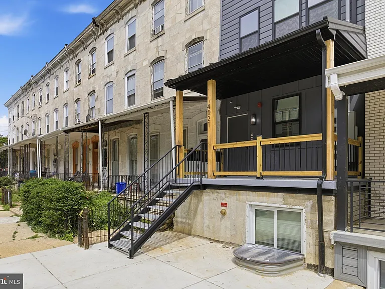 4021 Brown St #3 — Photo 18
