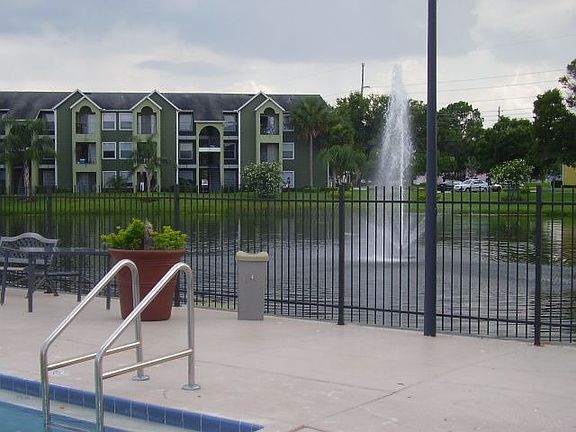 2nd image of 4728 Walden Cir APT 1335