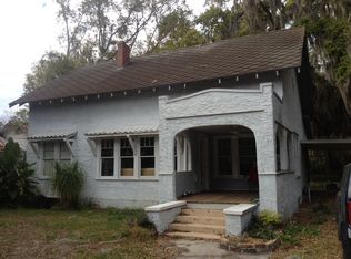 825 Downing St, New Smyrna Beach, FL 32168