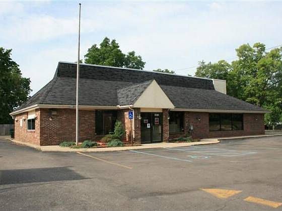 1st image of 10816 Grand River Rd