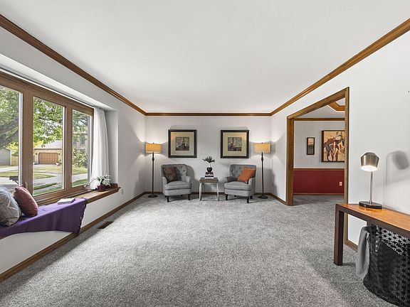 5th image of 1219 Leicester Pl