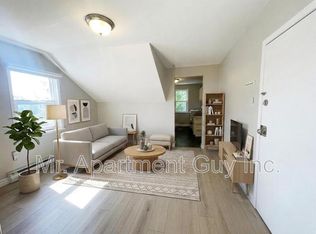 139 Church St Unit 3, Kitchener, ON N2G 2S5