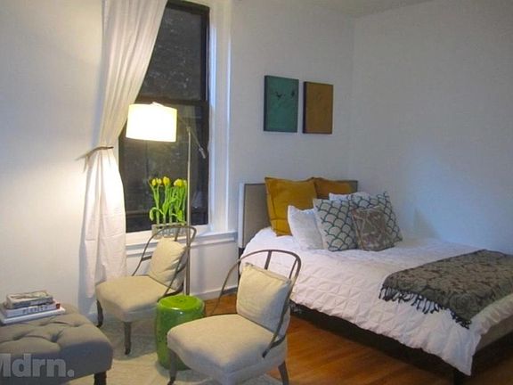4th image of 234 W 13th St APT 27