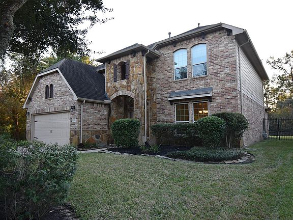 2nd image of 51 S Greenprint Cir
