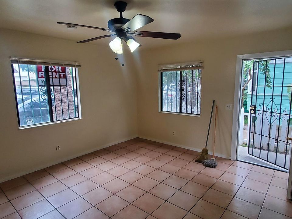 1st image of 420 W 5th St #420