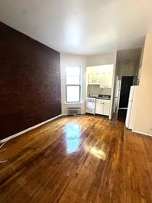 Rented by Corcoran | media 2