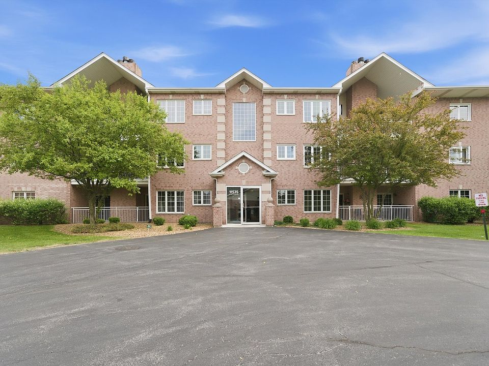 1st image of 11535 Settlers Pond Way APT 1-B