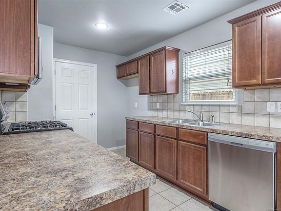 4th image of 10728 N 147th East Ave
