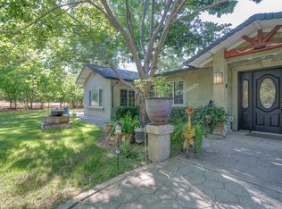 19947 Union School Rd, Redding, CA 96003