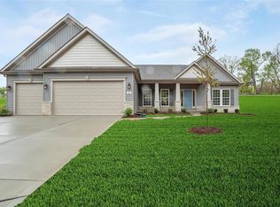 4 Gianna Court St, Saint Charles, MO 63303