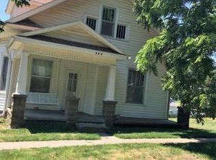 308 N 3rd St, Savannah, MO 64485