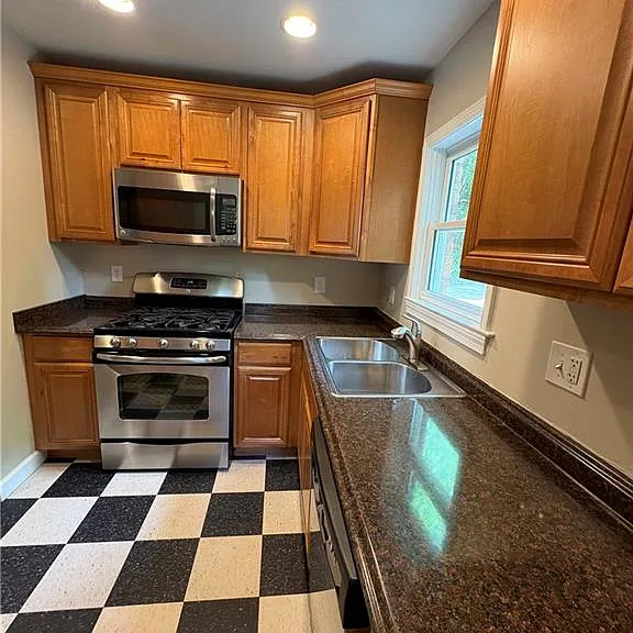 515 Allen Rd NE #A — Photo 8