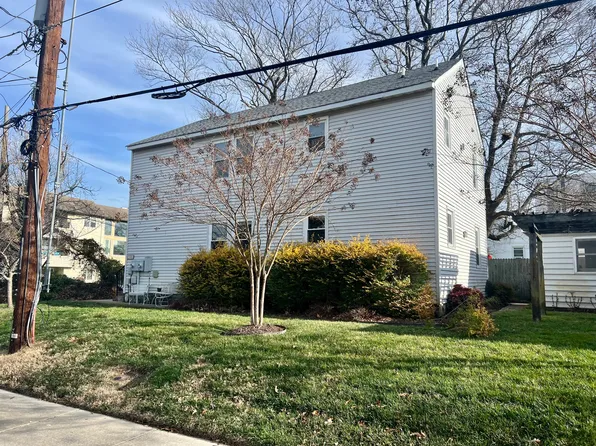 2703 Arctic Ave #B, Virginia Beach, VA 23451