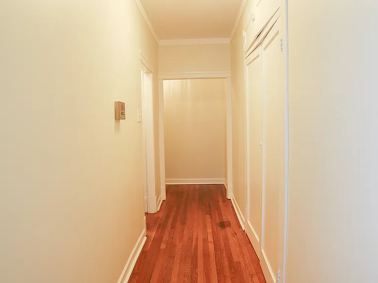 5547 N Magnolia Ave #2E — Photo 9