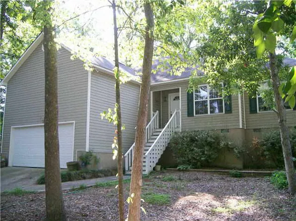 116 Country Oaks Dr, Macon, GA 31220