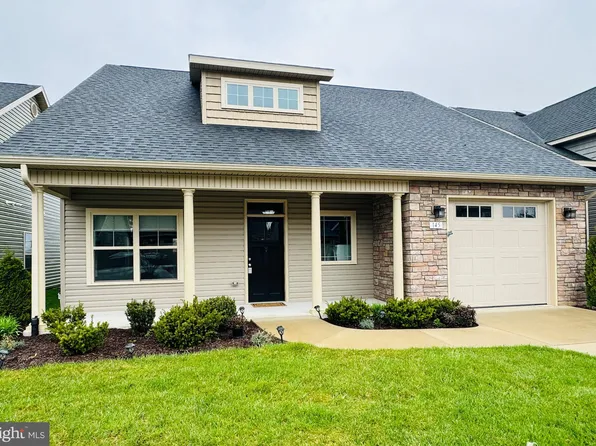 145 Doonbeg Ct, Winchester, VA 22602