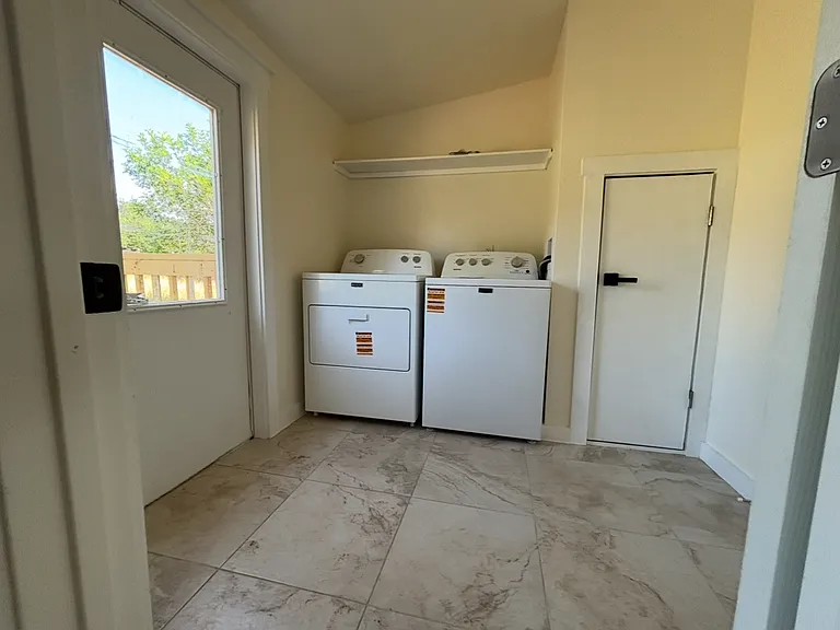 665 Morningwood Dr — Photo 7