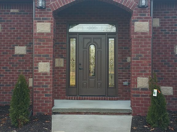 2nd image of 5900 Turnberry Dr