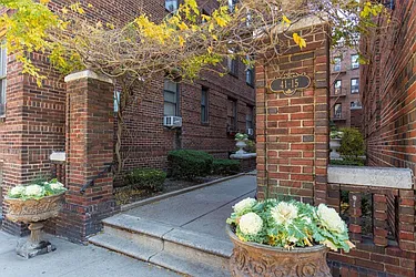 Rented by Level Group