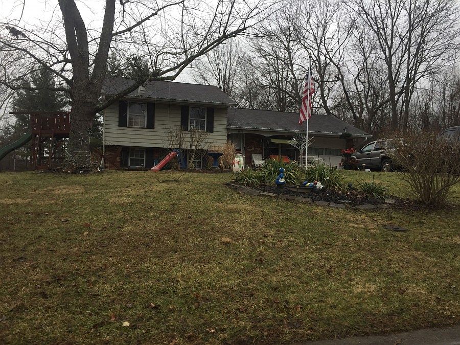 1st image of 6680 Lynne Haven Ct