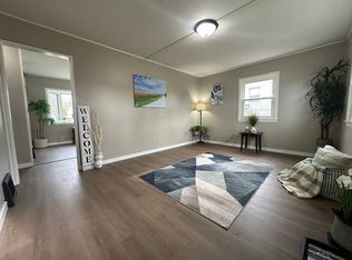 752 Sherman Ave, Waterloo, IA 50703