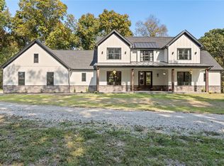 4247 Benne Rd, Defiance, MO 63341
