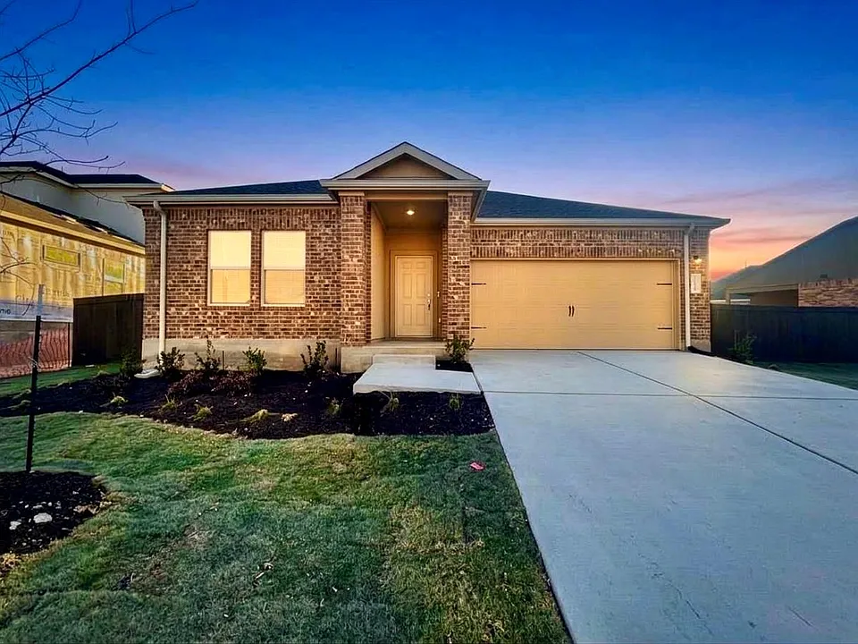 1220 Sweetspire St