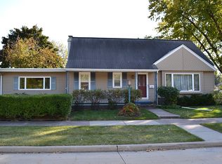 655 W 19th Ave, Oshkosh, WI 54902