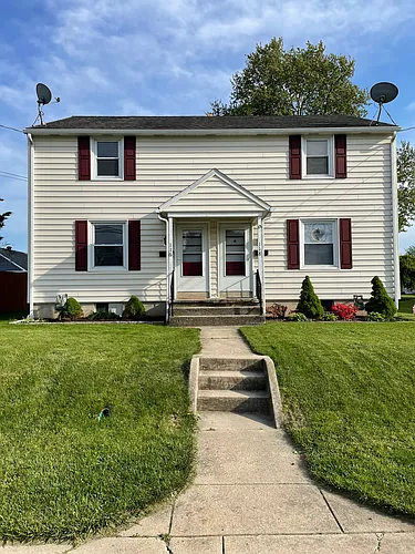 116 Maple Ave Photo 1
