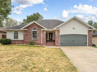 316 E Libby Drive, Springfield, MO 65803
