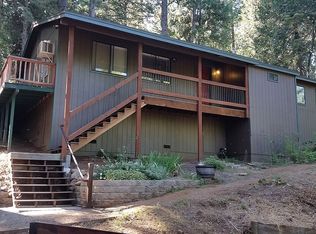 6995 Lakewood Dr, Pollock Pines, CA 95726