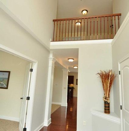 4th image of 7864 Milford Ave
