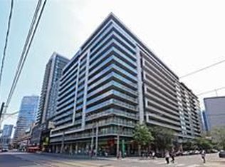 111 Elizabeth St #1109, Toronto, ON M5G 1P7