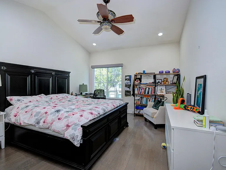 4152 Lucca Ct — Photo 10