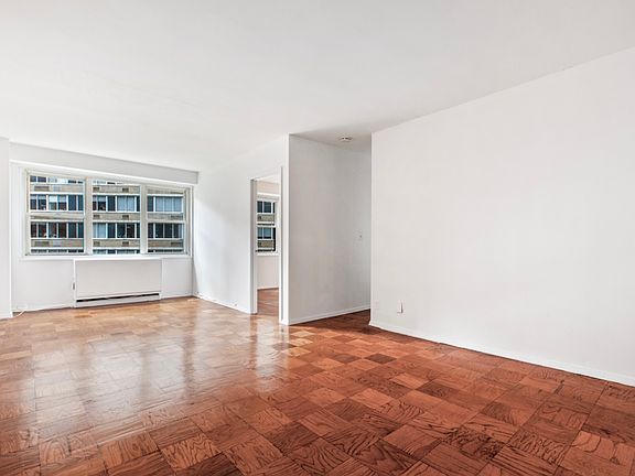 3rd image of 400 E 54th St APT 5G