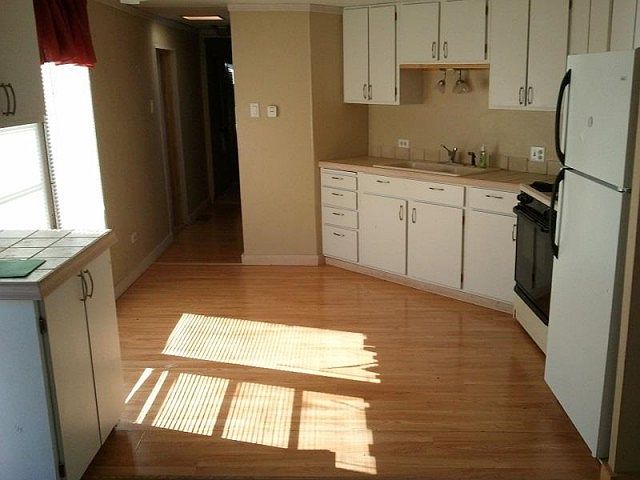 2nd image of 360 Hillsview Dr Lot 20