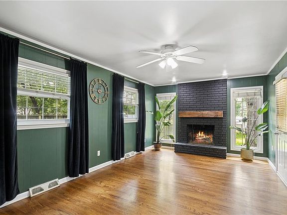 5th image of 9024 Wedd St