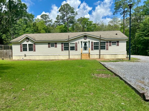 240 Oscar Bond Rd, Purvis, MS 39475