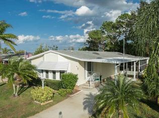 865 Tamarind Cir, Barefoot Bay, FL 32976