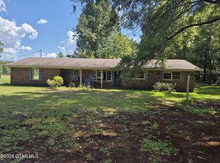904 Moon Heard Rd, Prairie, MS 39756