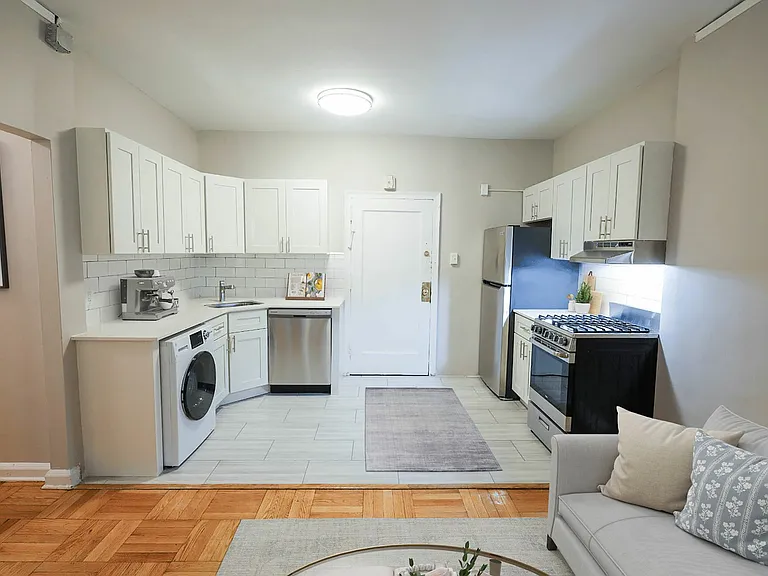 Select Apartments with Washer/Dryer