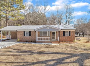 1702 State Highway 242 N, Benson, NC 27504