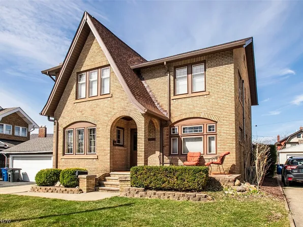 17704 Fries Ave, Lakewood, OH 44107