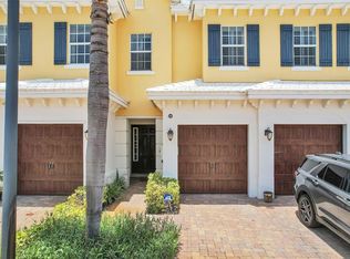 206 Mariner Ct, North Palm Beach, FL 33408