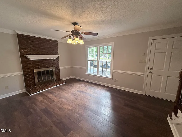 2900 Broadlands Dr — Photo 43